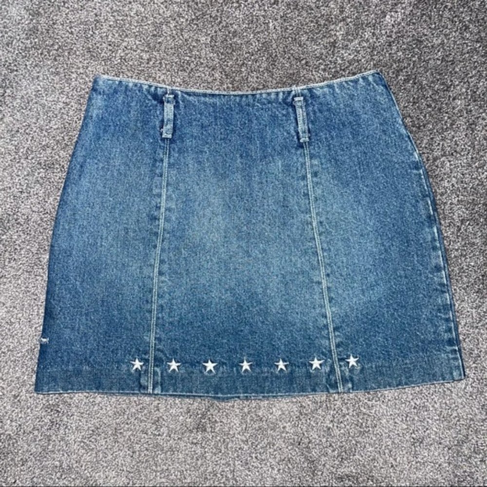 Guess Denim Mini Skirt 100% Cotton Women’s Size 28